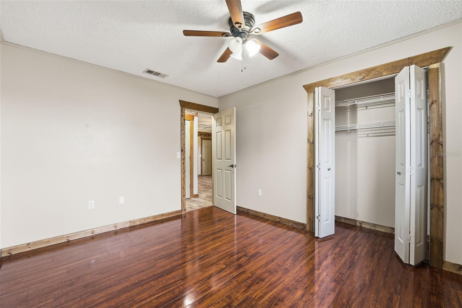 Image 35 of 70 For 121 Crane Rd