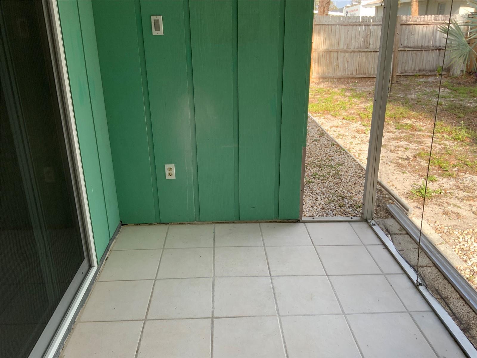 Image 16 of 17 For 2118 Michele Drive