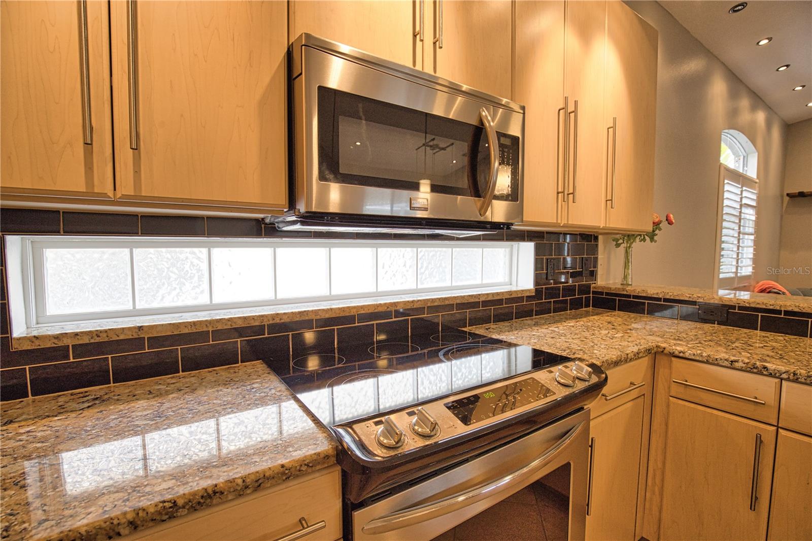 Image 12 of 35 For 407 Rio Terra