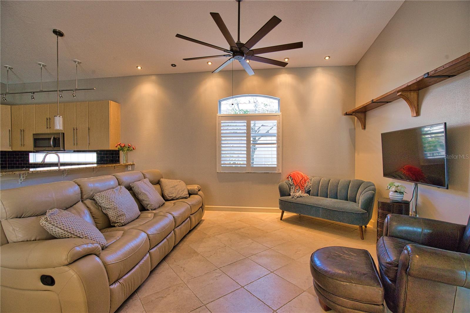 Image 8 of 35 For 407 Rio Terra