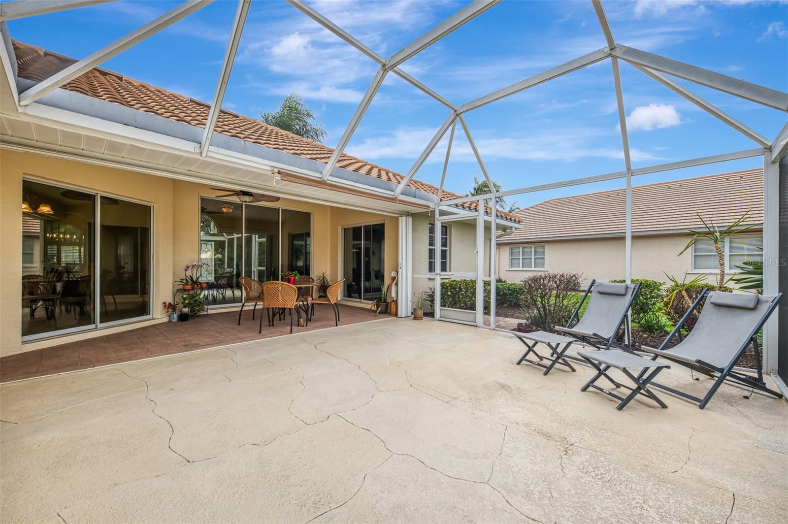 Image 12 of 59 For 5061 Seagrass Drive