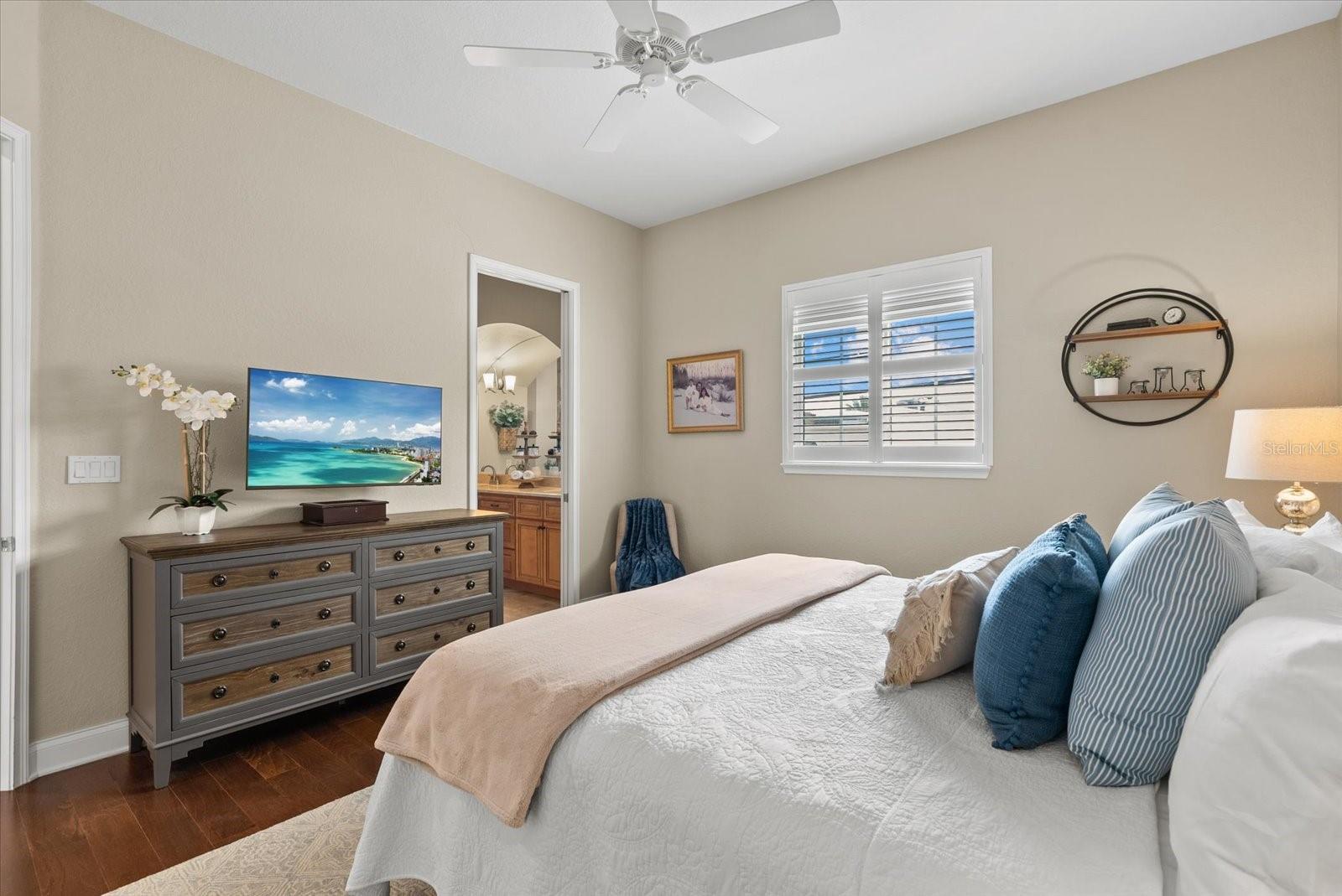 Image 17 of 59 For 429 Nokomis Avenue S