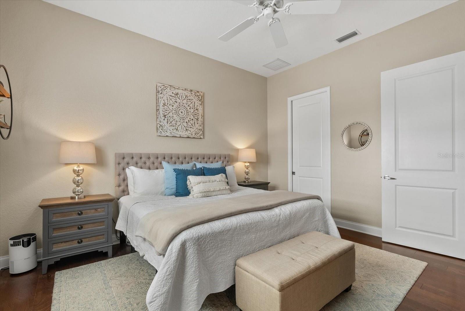 Image 19 of 59 For 429 Nokomis Avenue S