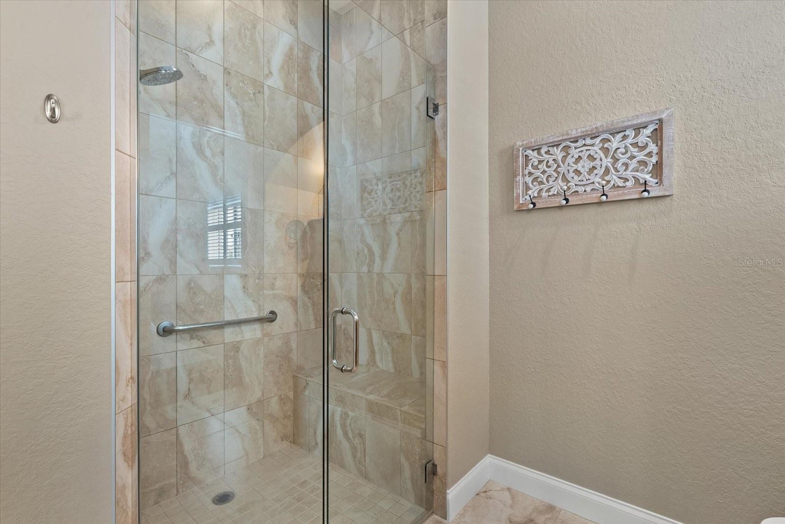 Image 21 of 59 For 429 Nokomis Avenue S