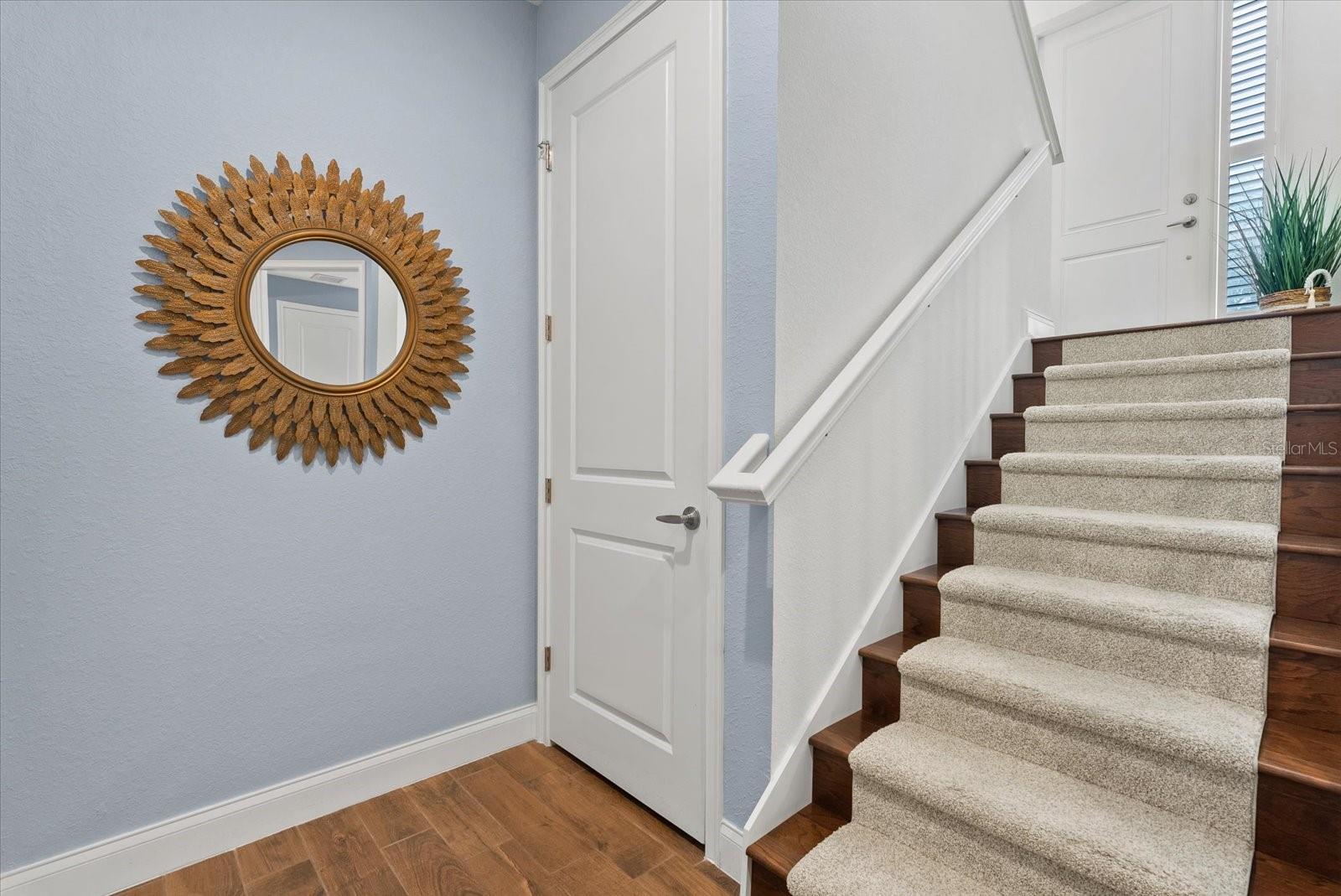 Image 26 of 59 For 429 Nokomis Avenue S