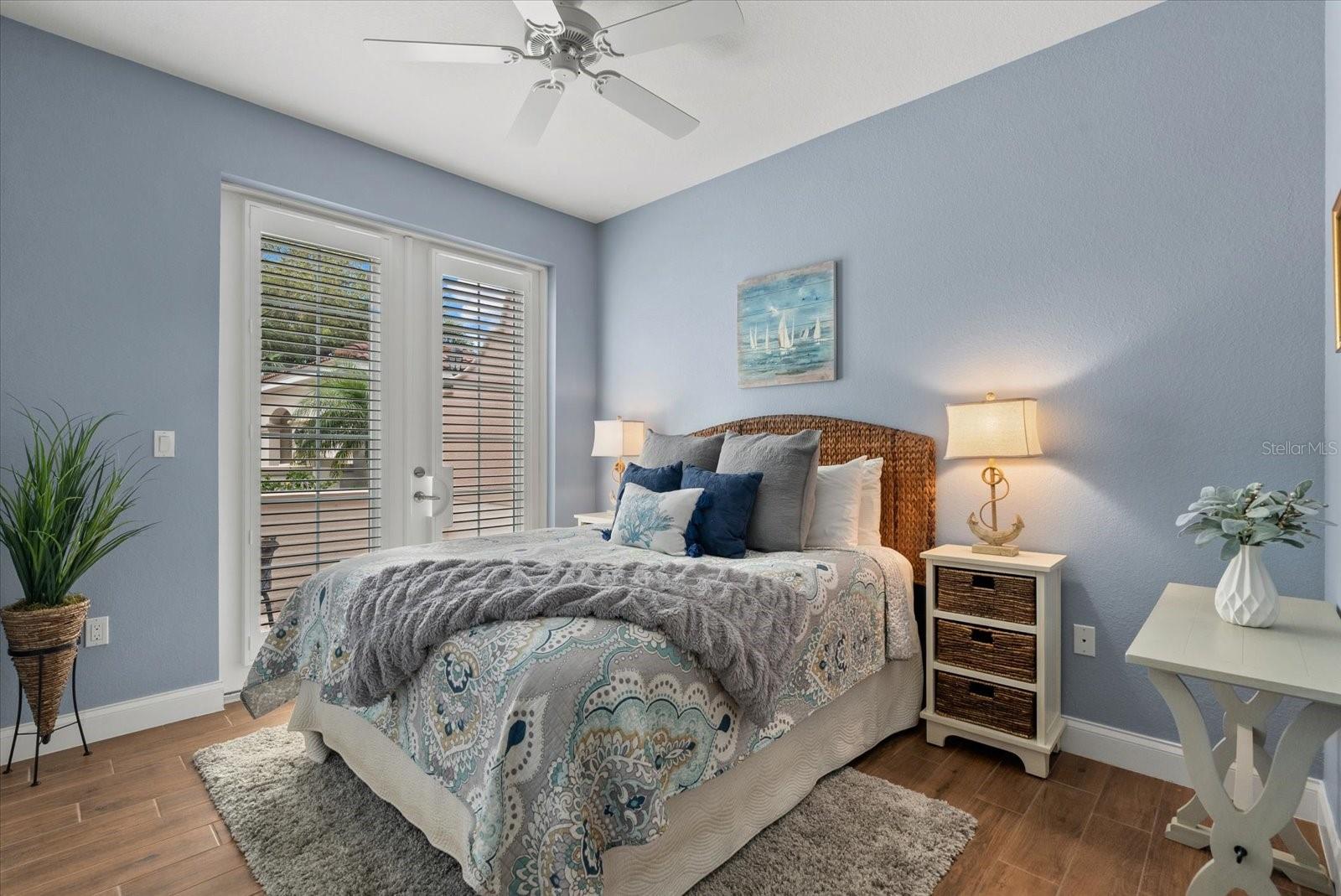 Image 28 of 59 For 429 Nokomis Avenue S