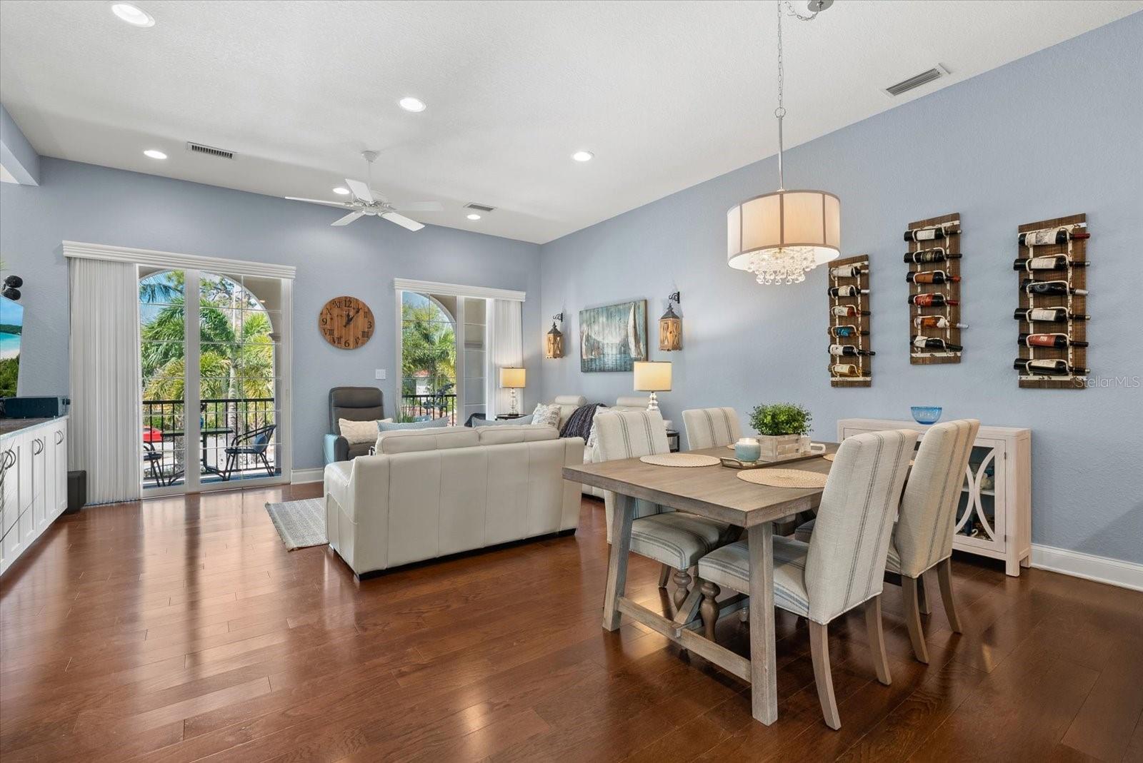 Image 3 of 59 For 429 Nokomis Avenue S