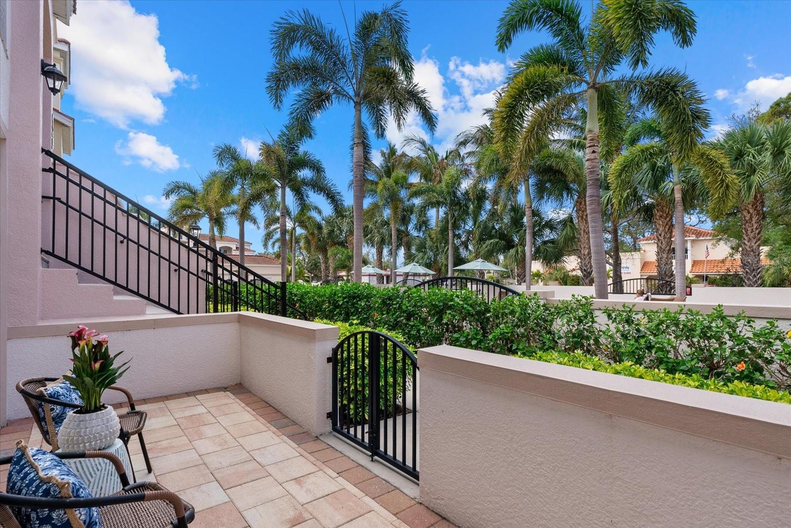 Image 34 of 59 For 429 Nokomis Avenue S