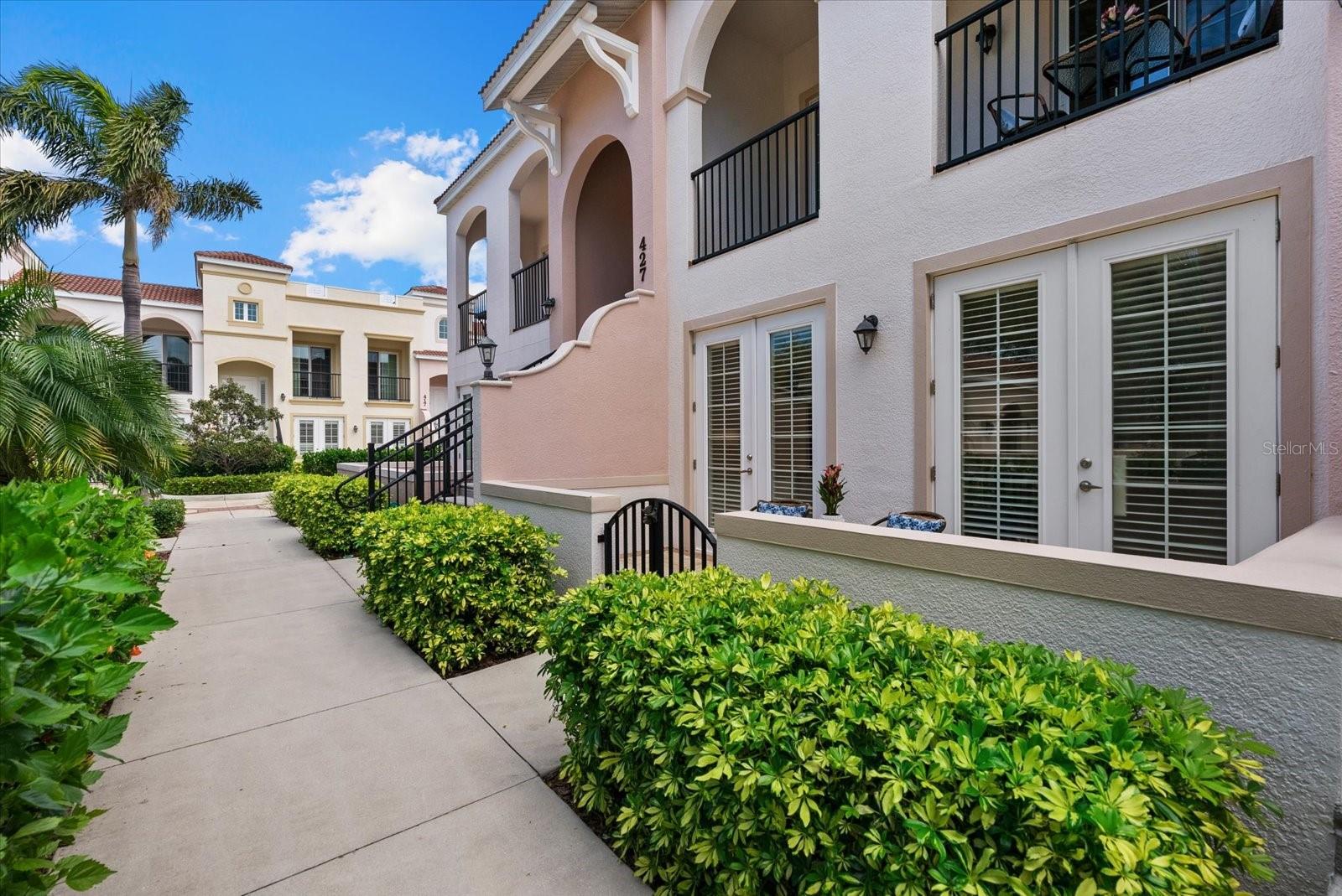 Image 37 of 59 For 429 Nokomis Avenue S