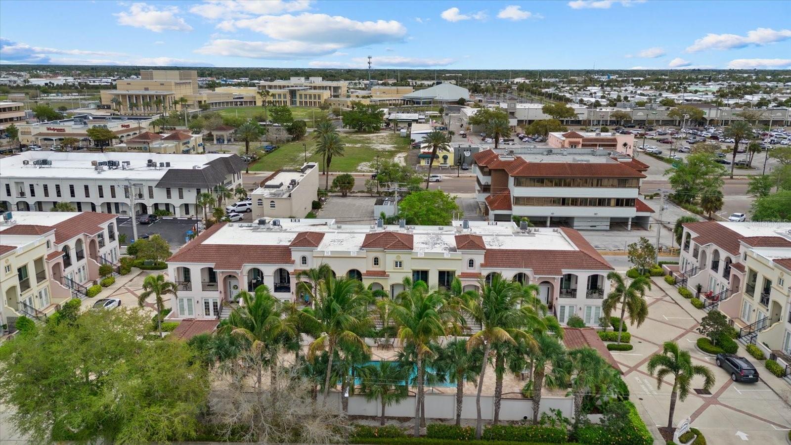 Image 42 of 59 For 429 Nokomis Avenue S