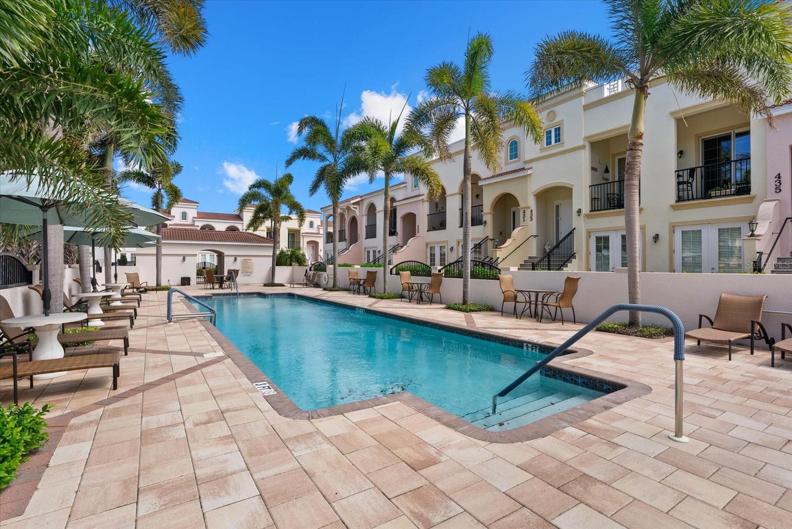 Image 48 of 59 For 429 Nokomis Avenue S