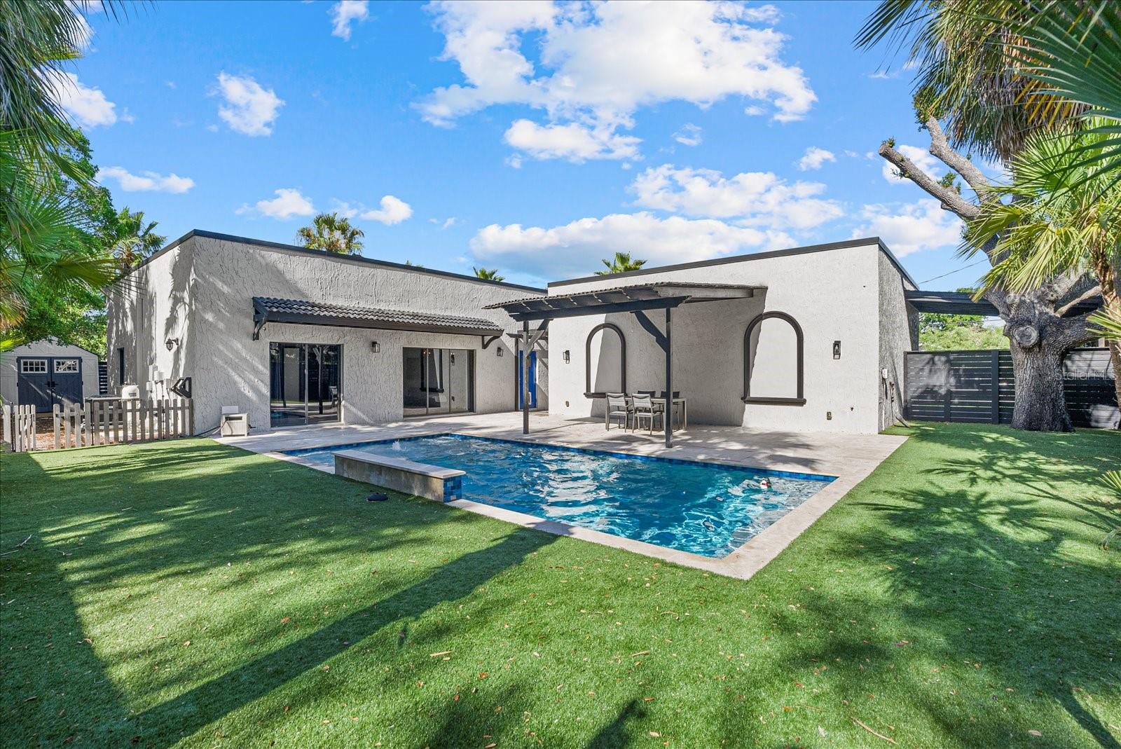 Image 2 of 39 For 1185 Shade Avenue