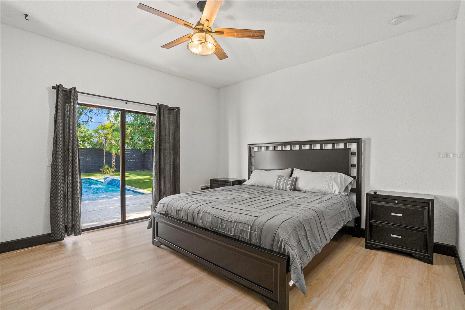 Image 22 of 39 For 1185 Shade Avenue