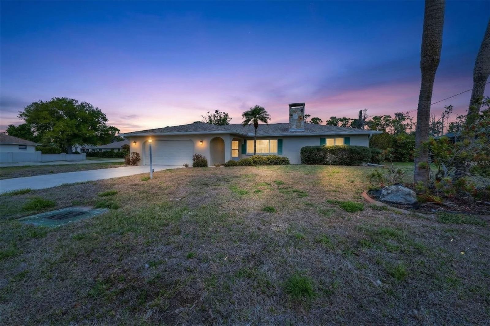 Image 2 of 29 For 1050 Oleander Street