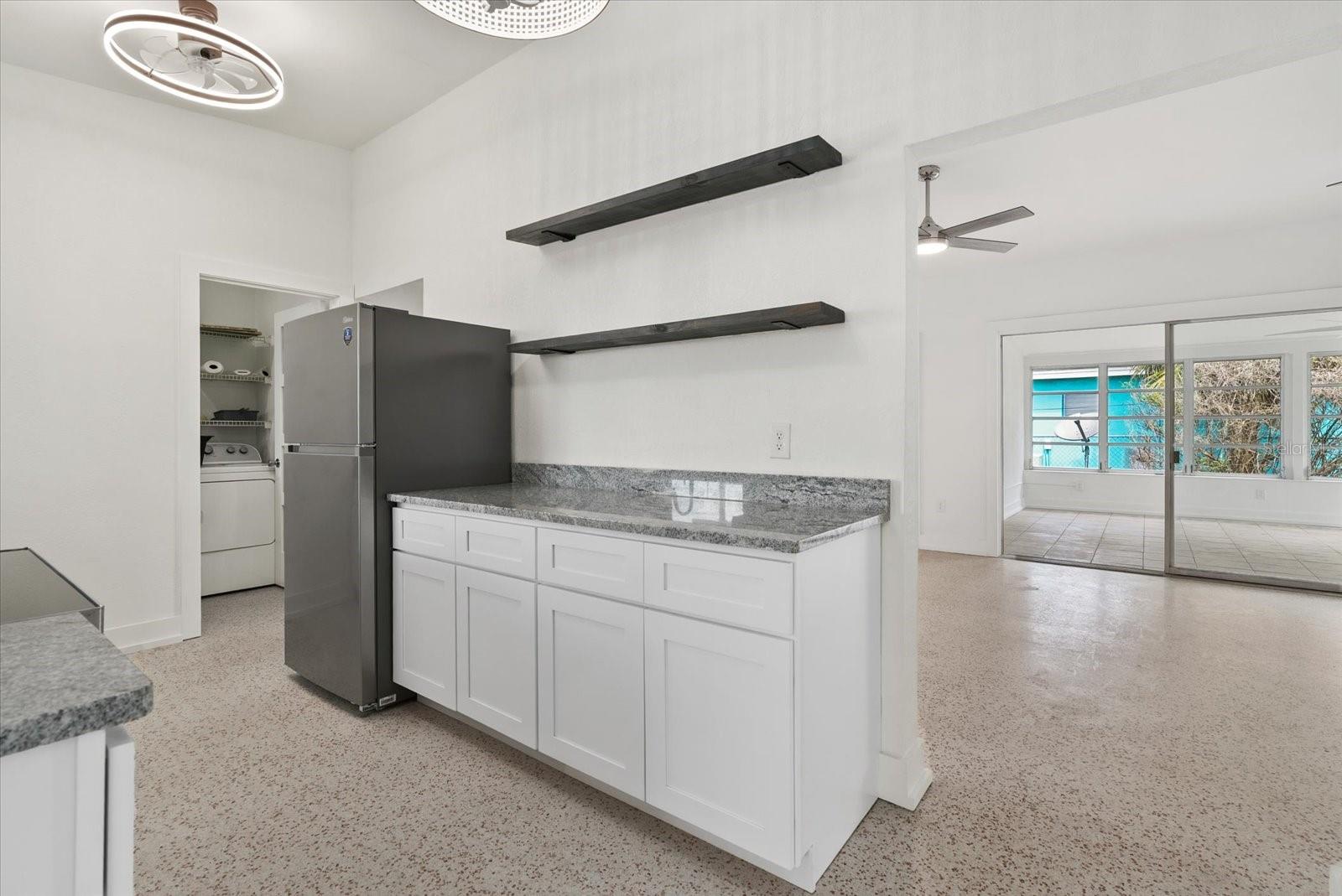 Image 11 of 47 For 6019 Merril Street