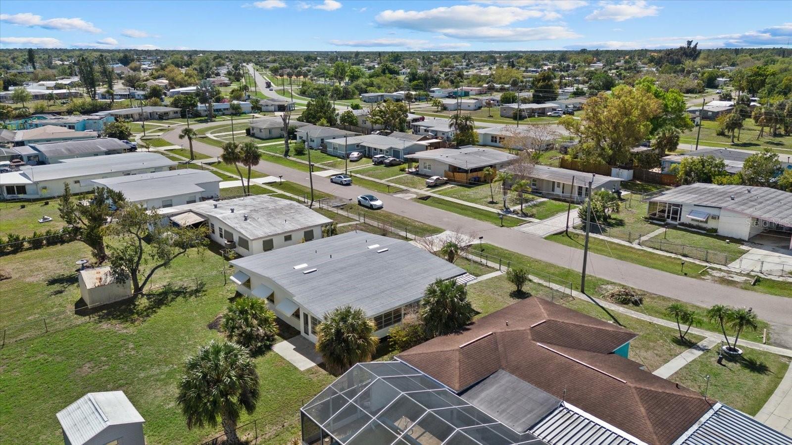 Image 32 of 47 For 6019 Merril Street