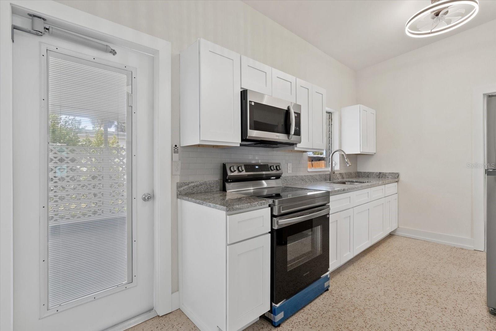 Image 9 of 47 For 6019 Merril Street