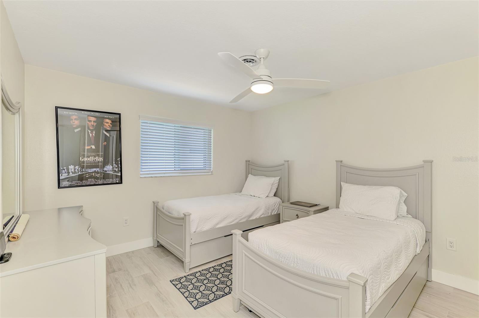 Image 51 of 81 For 1204 Yawl Way