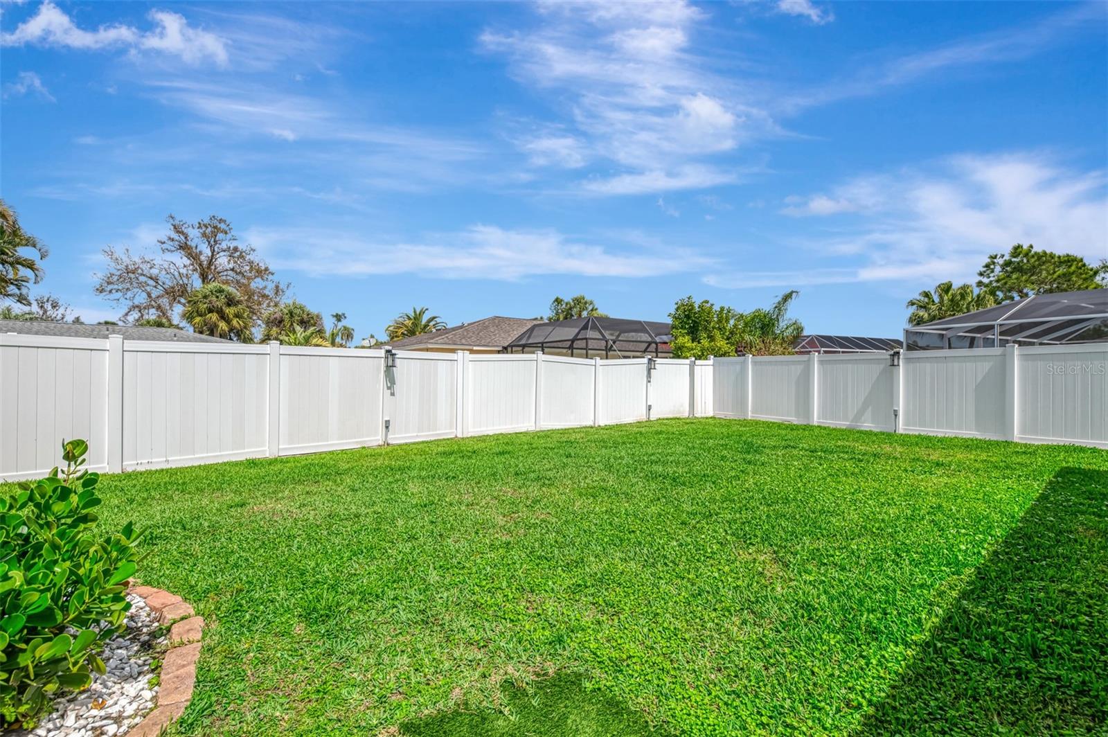 Image 60 of 81 For 1204 Yawl Way