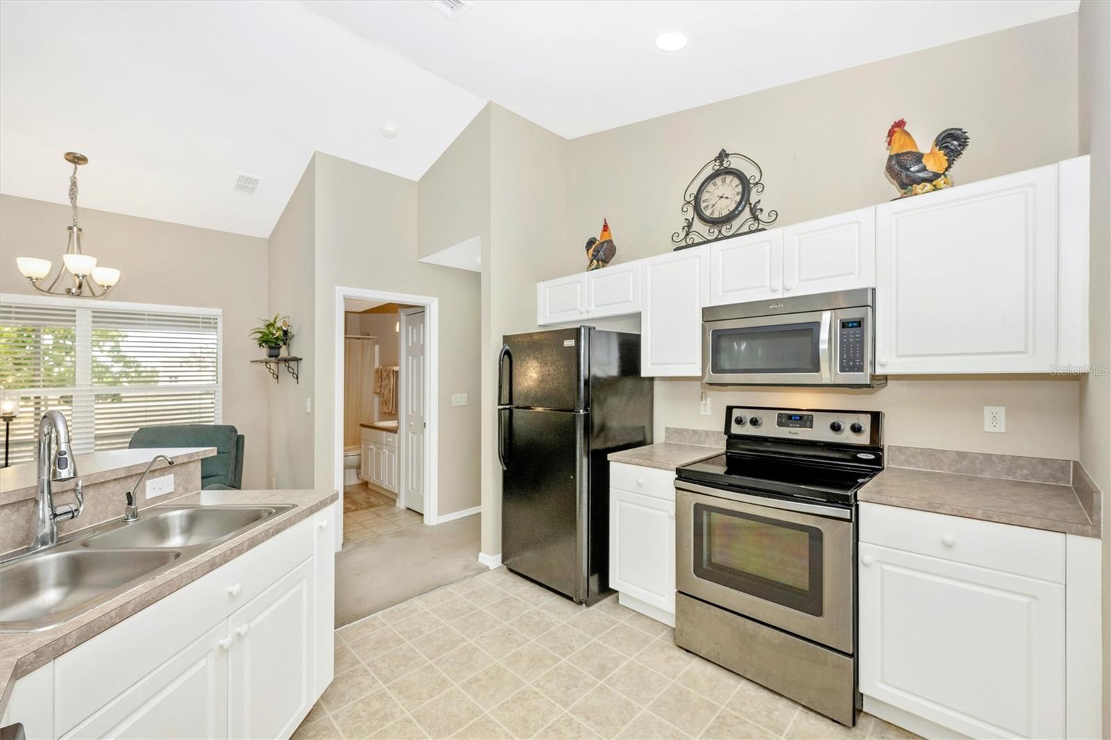 Image 18 of 53 For 1308 15th Place