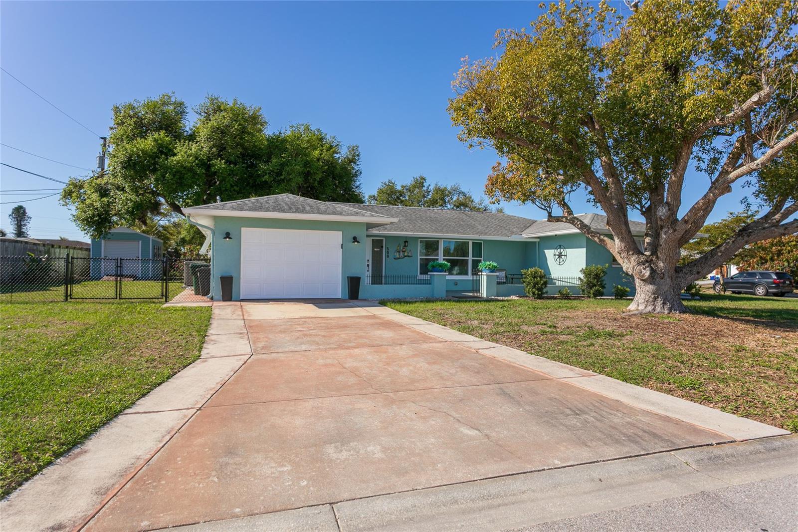 Details for 500 Mount Vernon Drive, VENICE, FL 34293