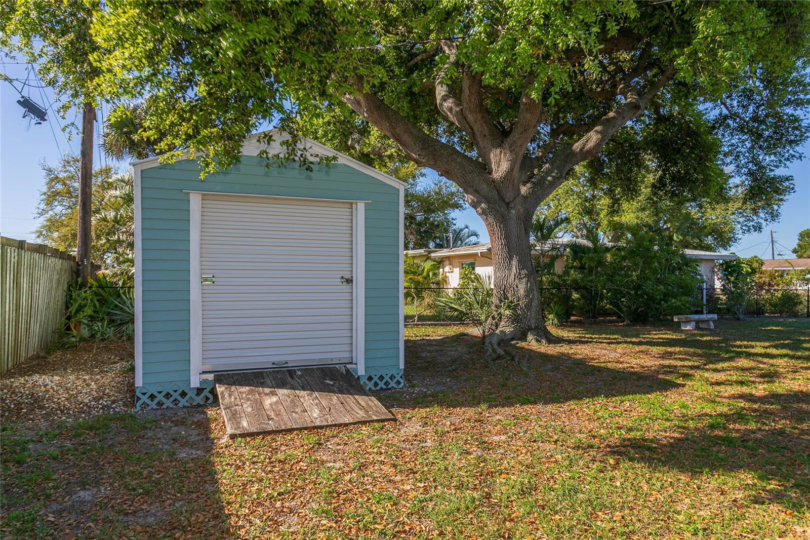 Image 9 of 37 For 500 Mount Vernon Drive