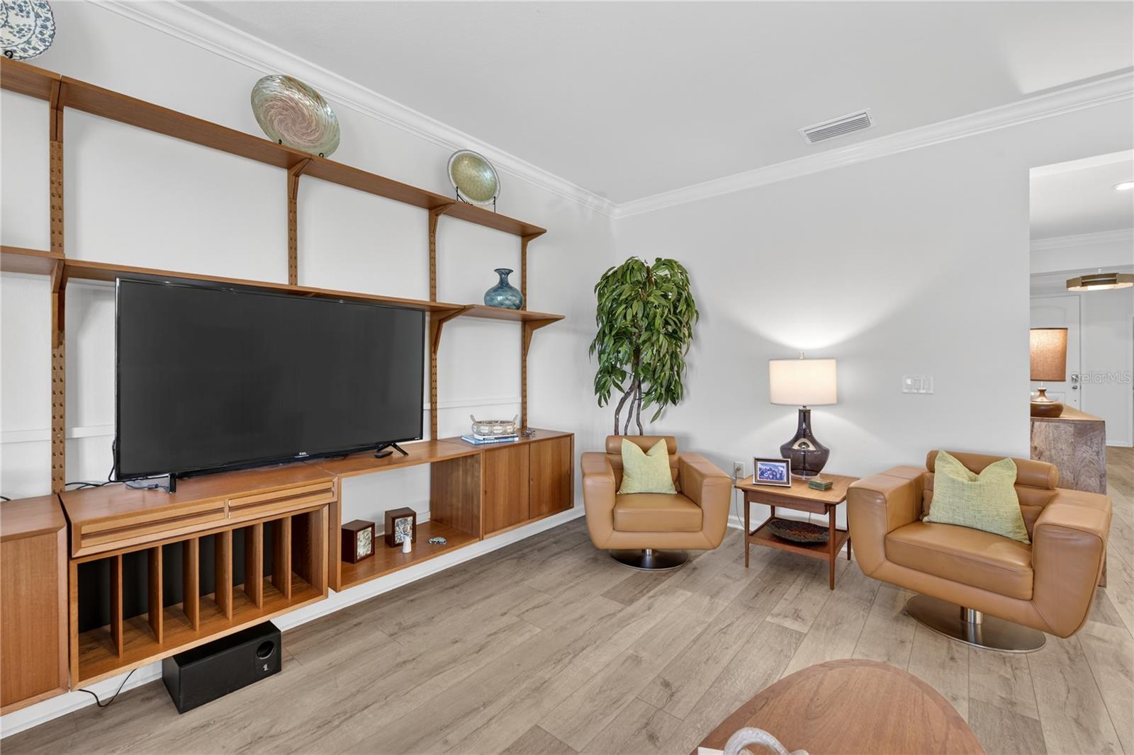 Image 10 of 100 For 11794 Sistine Lane