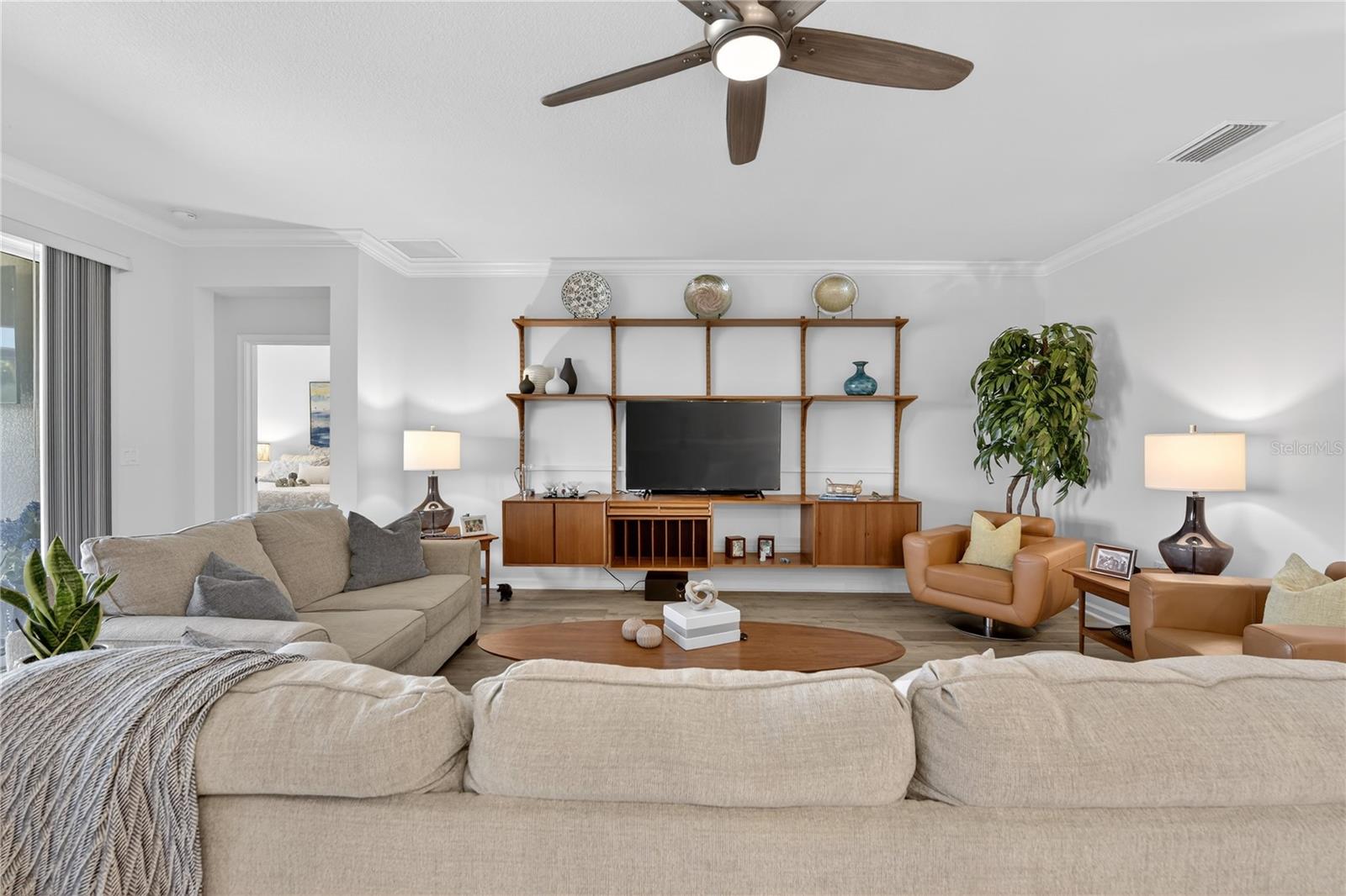 Image 11 of 100 For 11794 Sistine Lane