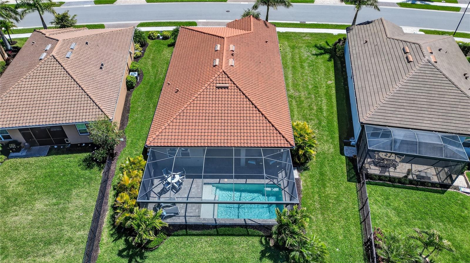 Image 51 of 100 For 11794 Sistine Lane