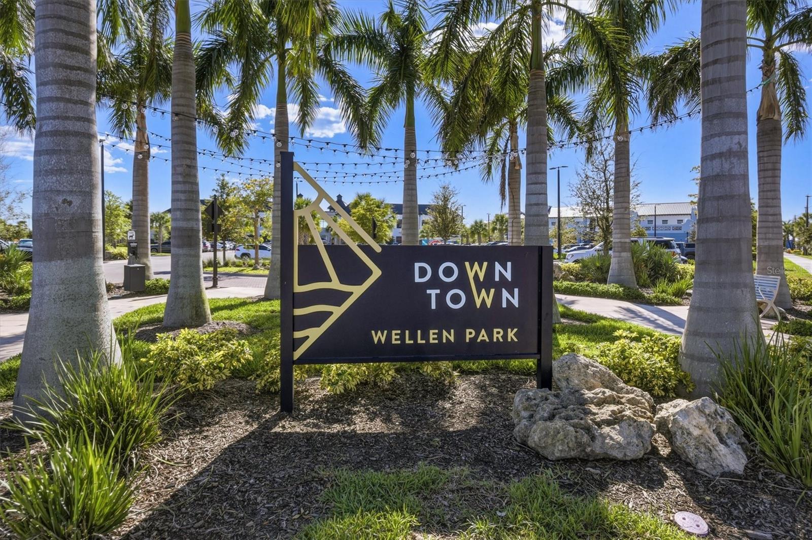 Image 66 of 100 For 11794 Sistine Lane