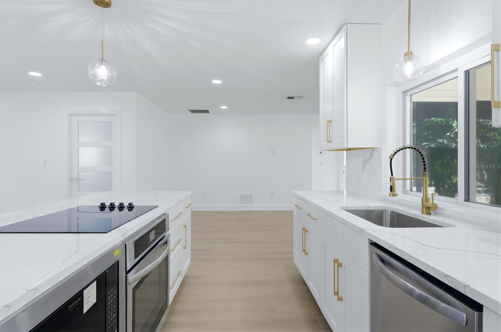 Image 13 of 34 For 2324 Riverwood Pines Drive