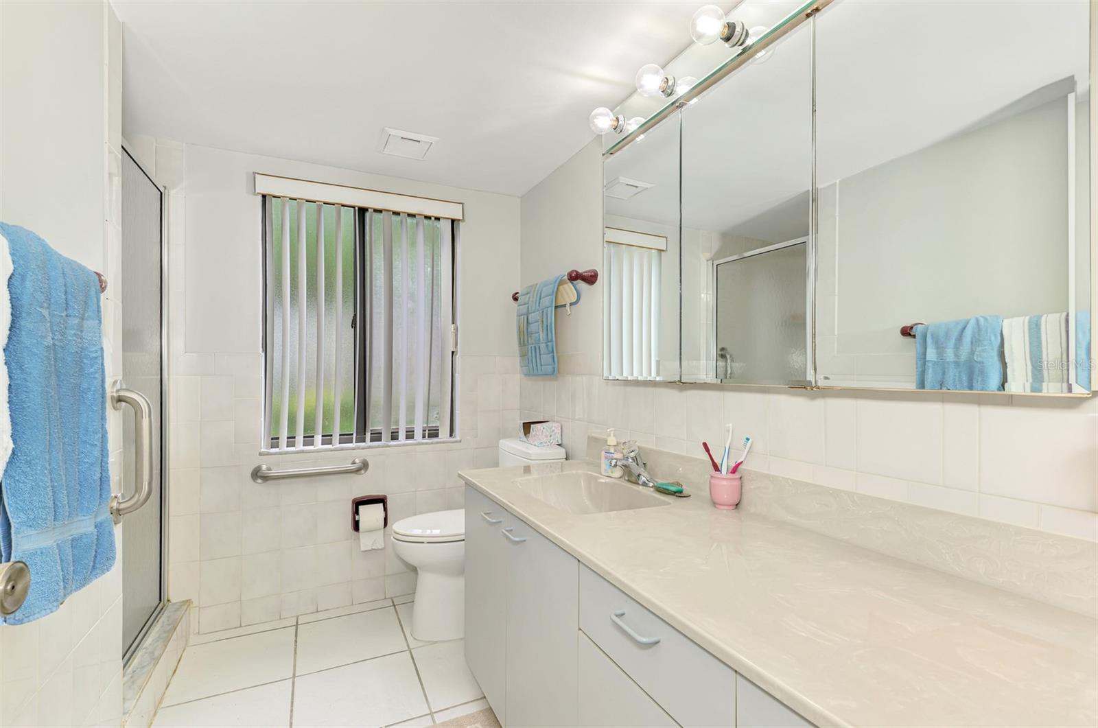 Image 25 of 59 For 796 Capri Isles Boulevard 130