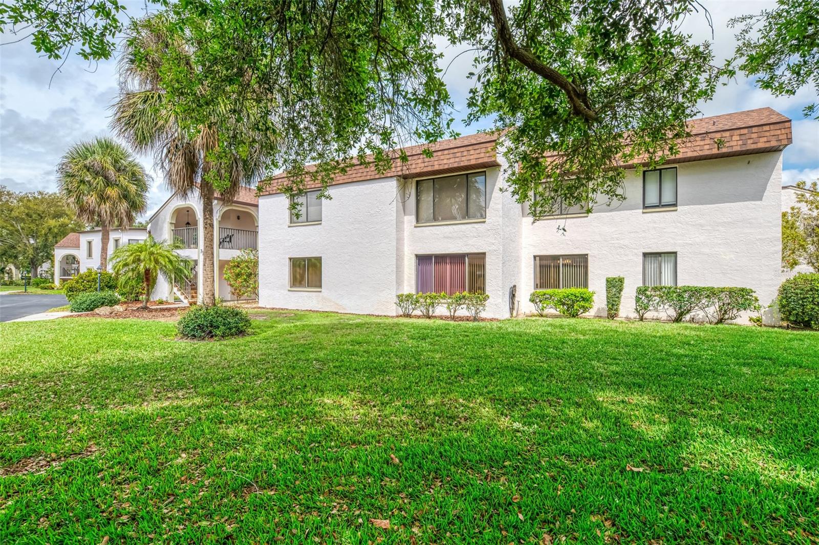 Image 38 of 59 For 796 Capri Isles Boulevard 130