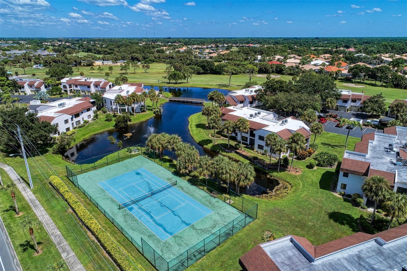 Image 50 of 59 For 796 Capri Isles Boulevard 130