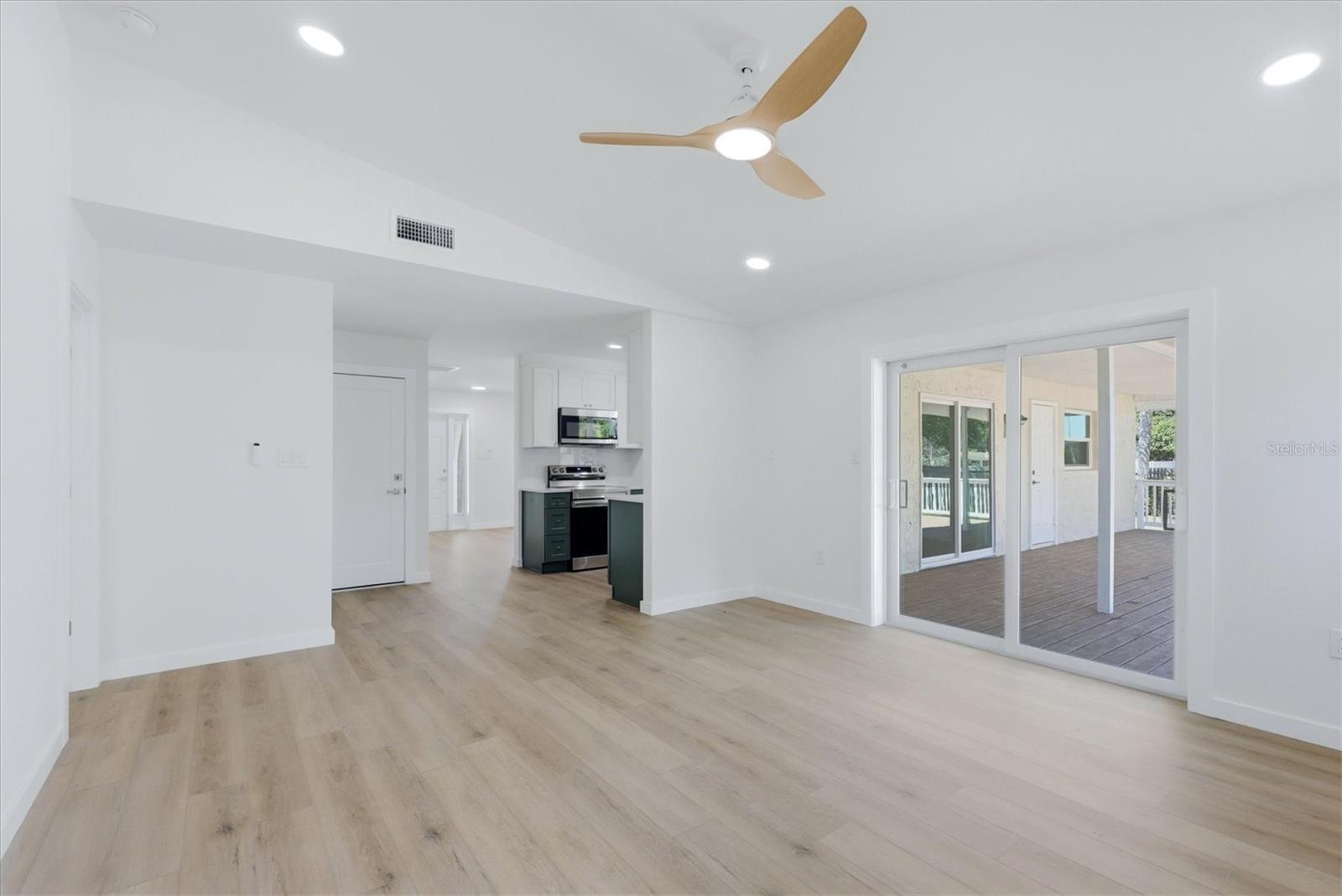 Image 15 of 38 For 5251 Bunyan Street