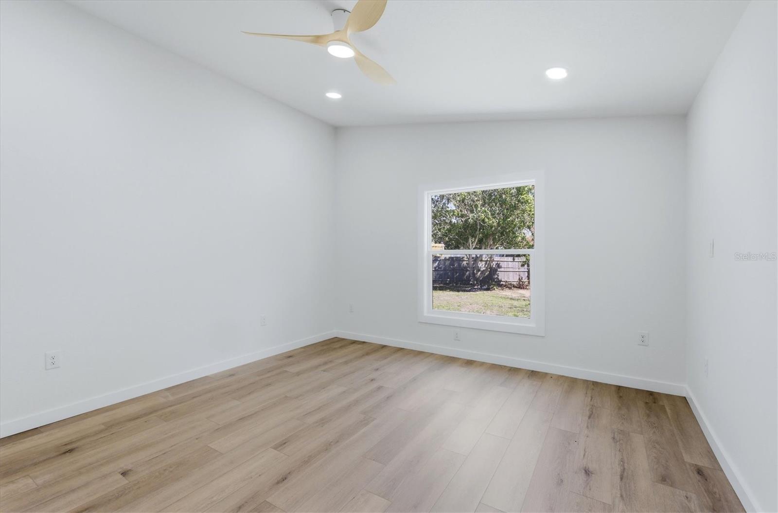 Image 18 of 38 For 5251 Bunyan Street