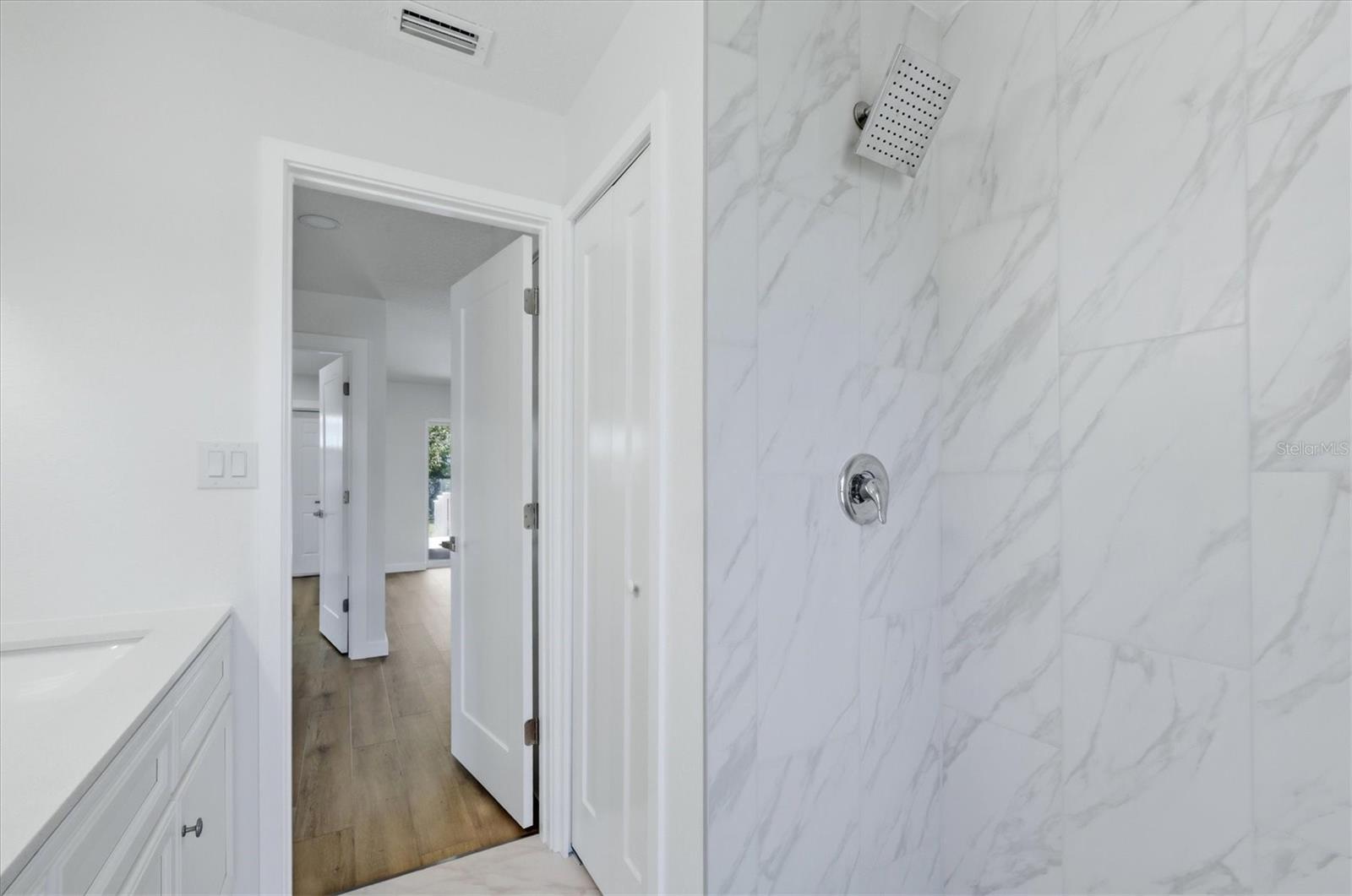 Image 25 of 38 For 5251 Bunyan Street