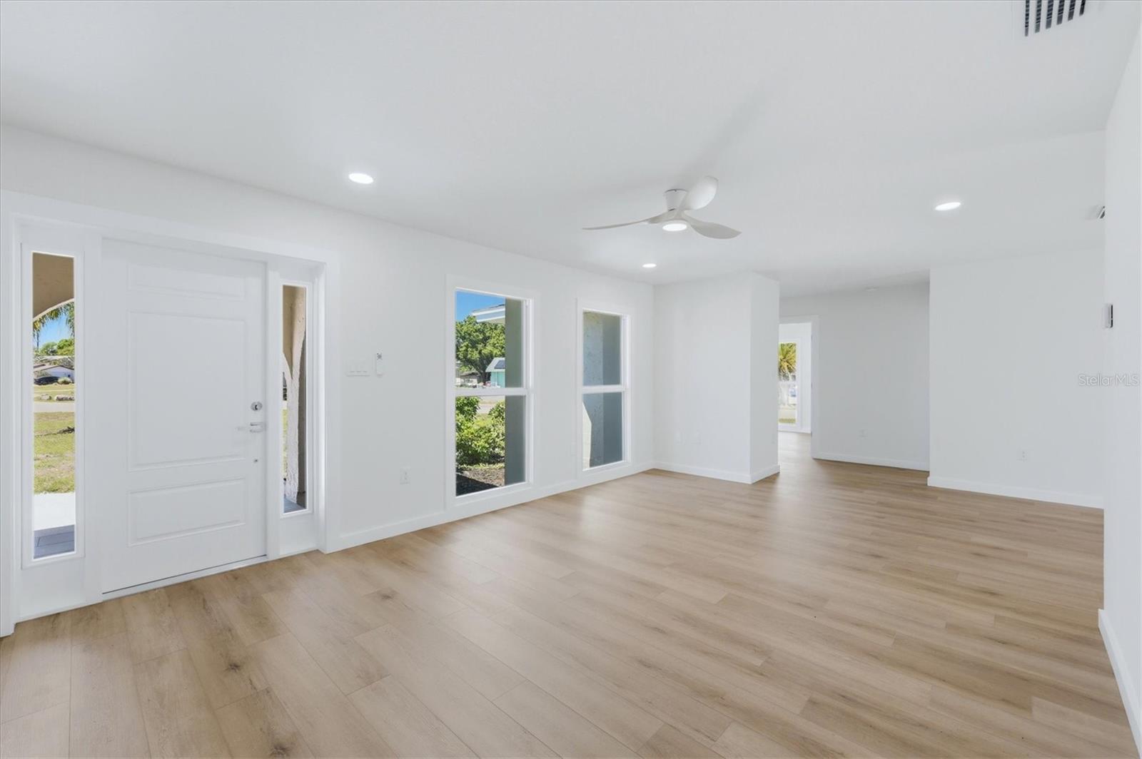 Image 6 of 38 For 5251 Bunyan Street