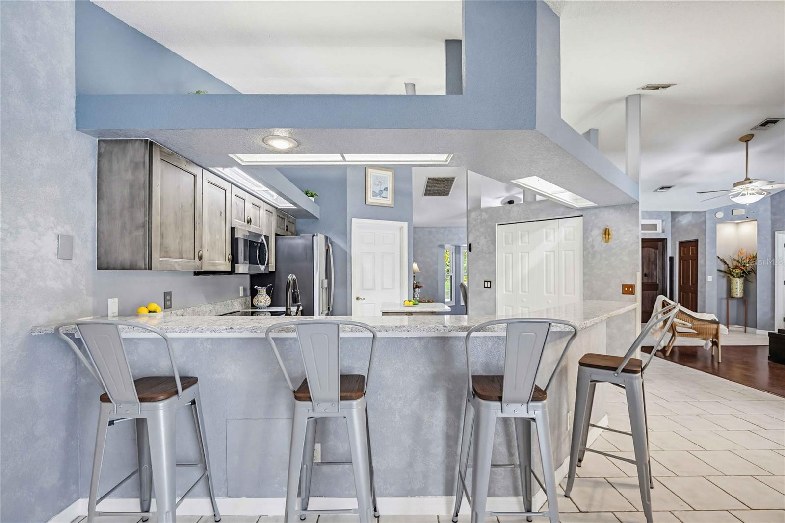 Image 11 of 66 For 2866 Coldwater Lane