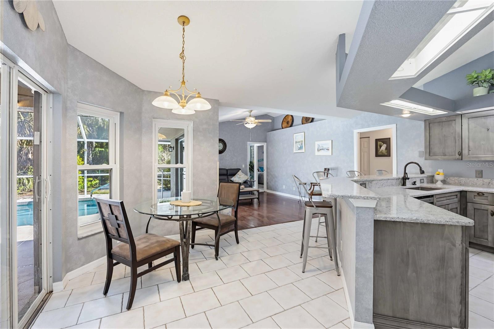 Image 12 of 66 For 2866 Coldwater Lane