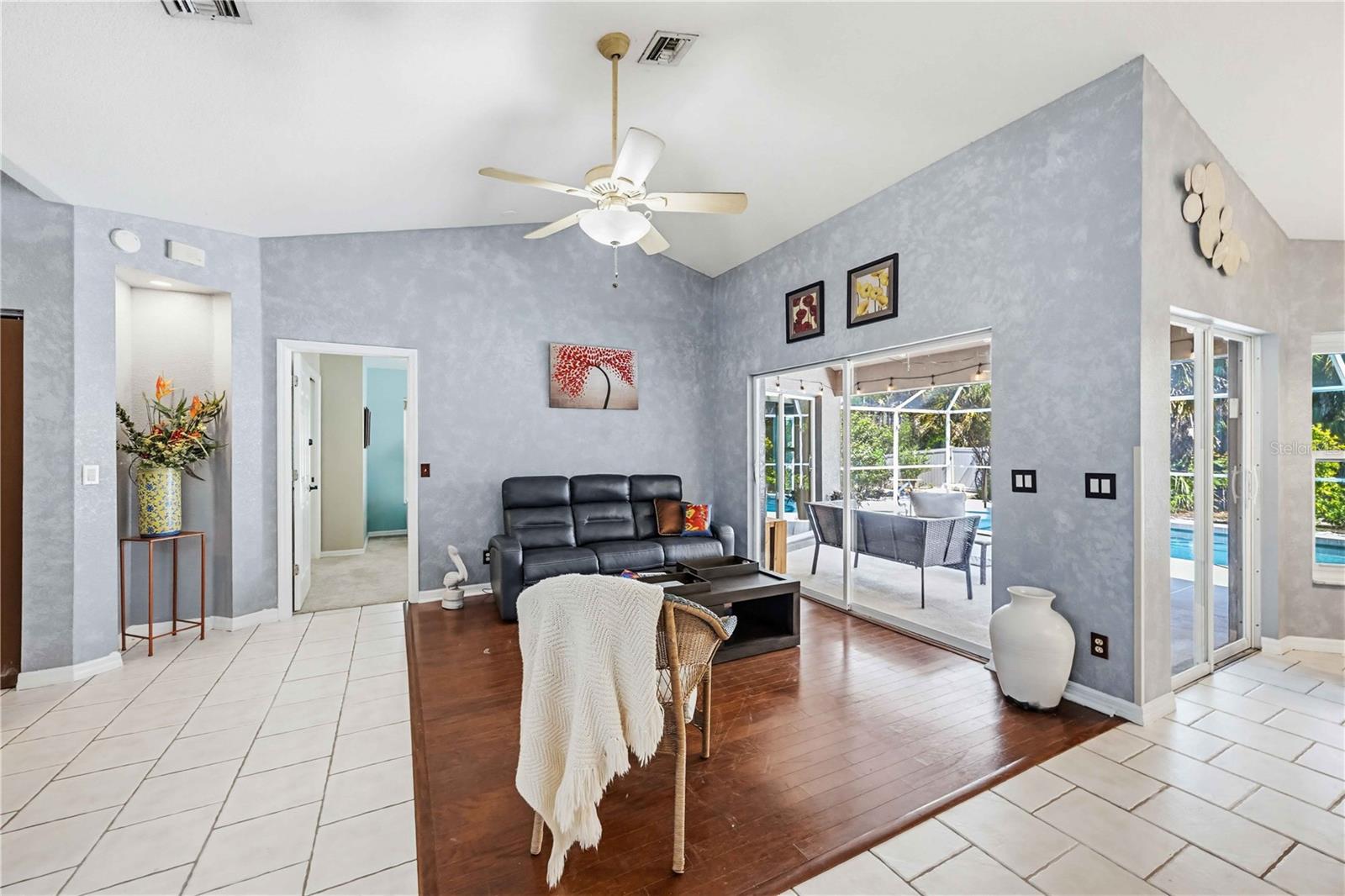 Image 15 of 66 For 2866 Coldwater Lane