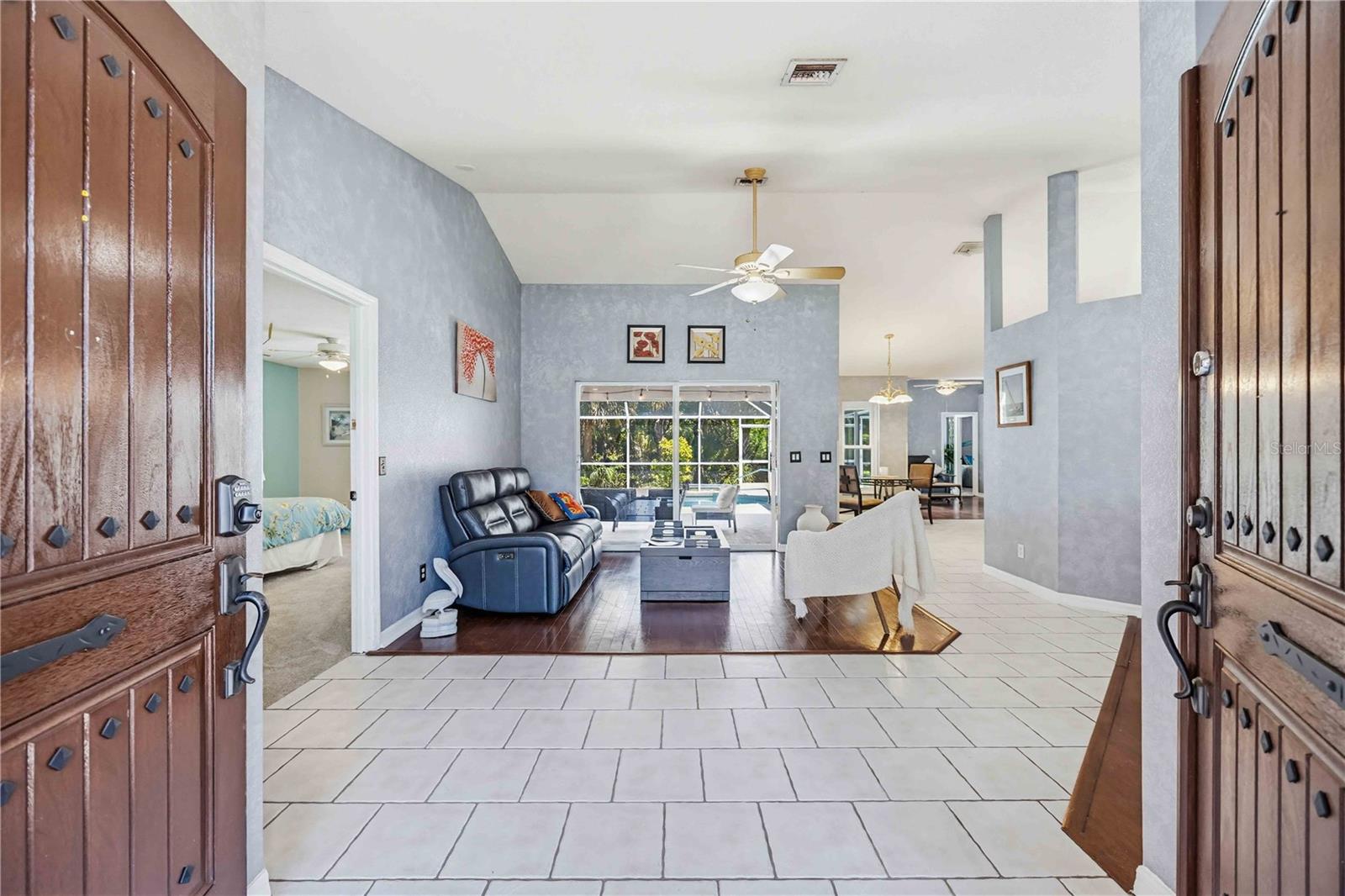 Image 4 of 66 For 2866 Coldwater Lane