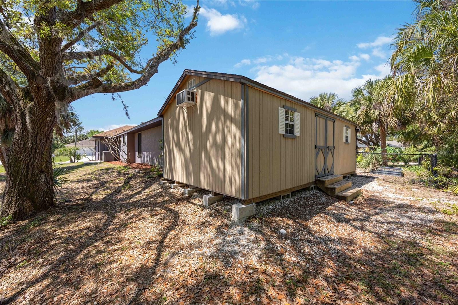 Image 54 of 66 For 2866 Coldwater Lane