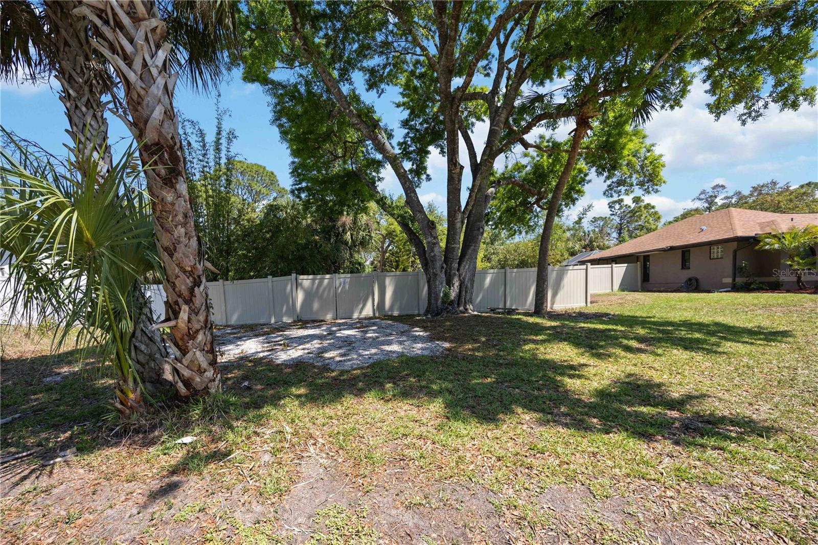 Image 56 of 66 For 2866 Coldwater Lane