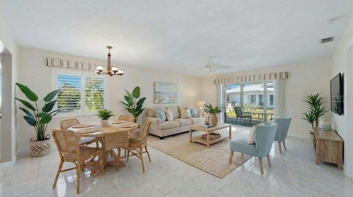 Image 5 of 34 For 215 Fair Winds Drive 215