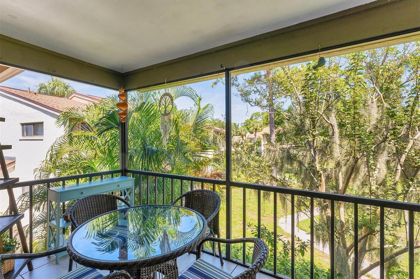 Image 31 of 39 For 667 Bird Bay Circle 96