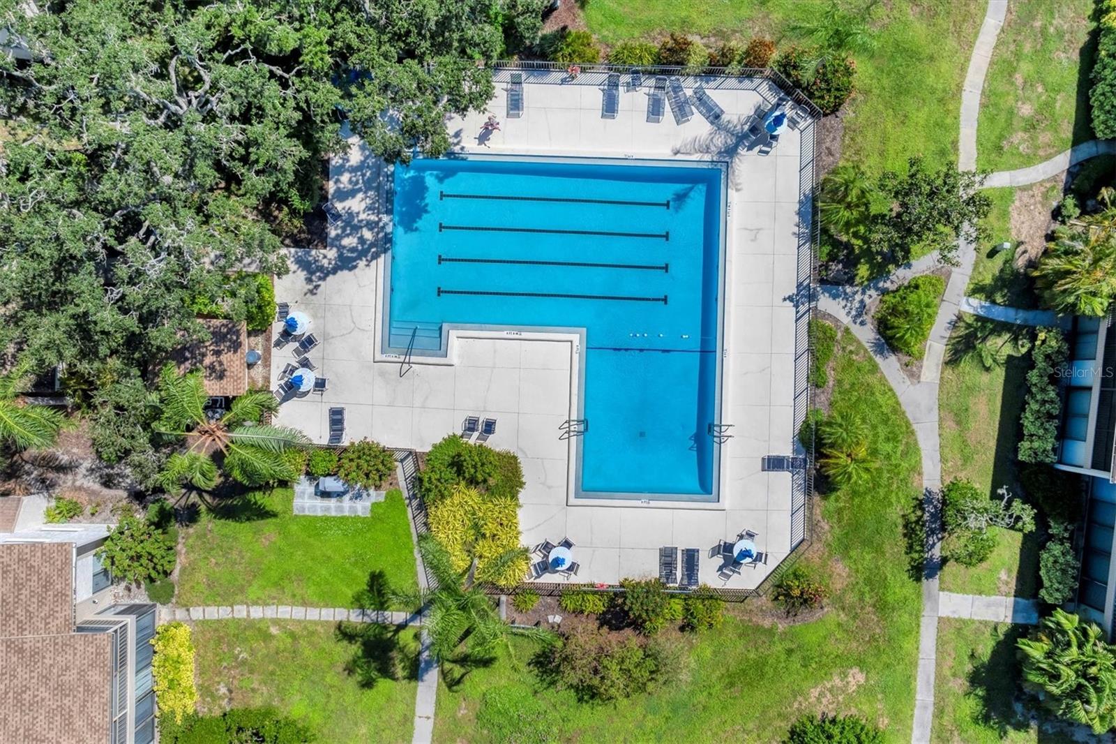 Image 33 of 39 For 667 Bird Bay Circle 96