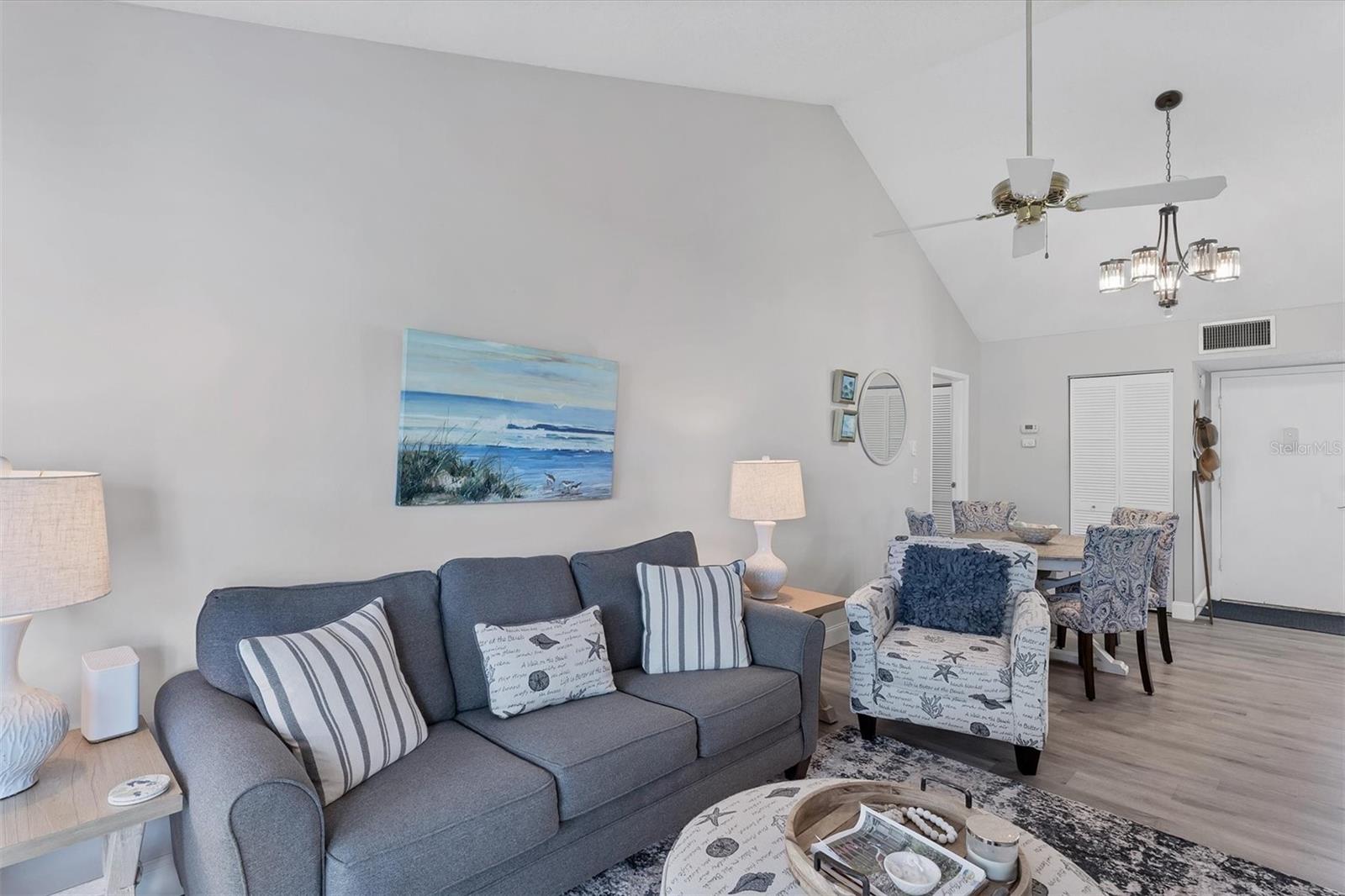 Image 6 of 39 For 667 Bird Bay Circle 96