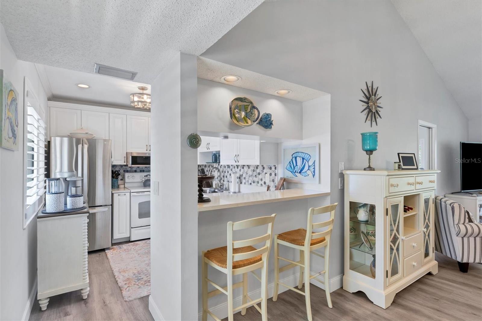 Image 9 of 39 For 667 Bird Bay Circle 96