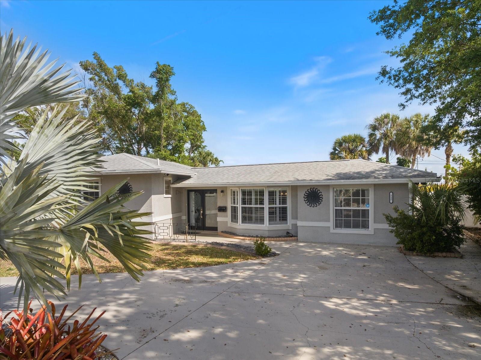Details for 117 Aurora Street E, VENICE, FL 34285